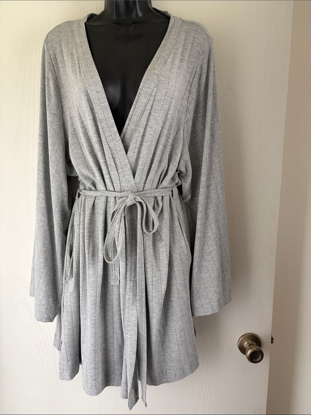 Savage X Fenty Robe - Picture 1 of 11